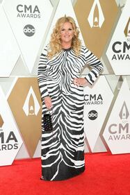 NASHVILLE, TENNESSEE - NOVEMBER 13: (FOR EDITORIAL USE ONLY) Trisha Yearwood attends the 53rd annual CMA Awards at the Music City Center on November 13, 2019 in Nashville, Tennessee. (Photo by Jason Kempin/Getty Images)